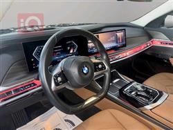 بي ام دبليو الفئة 7